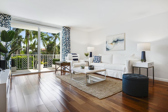 354 Chilean Ave Unit 3E, Palm Beach, FL 33480 - living area with wood finished floors and baseboards