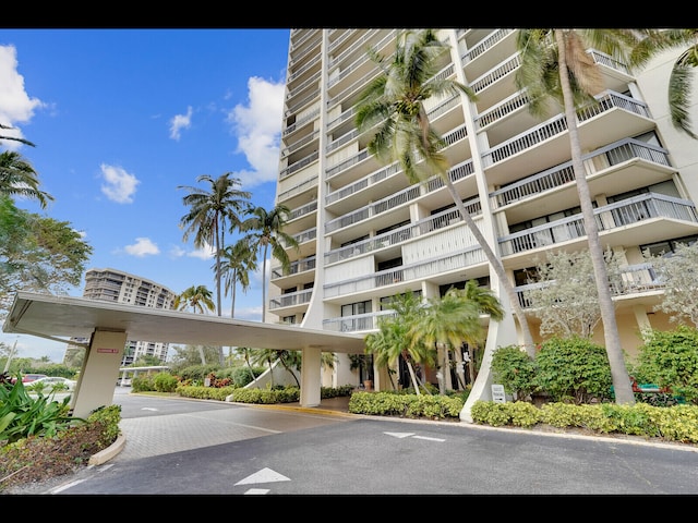 2400 Presidential Way Unit 401, West Palm Beach, FL 33401 - view of apartment building / complex