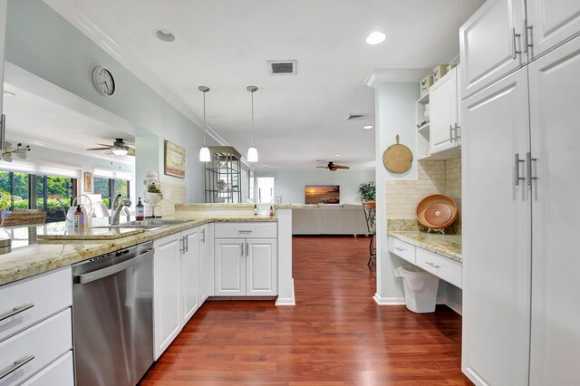 438 Pine Villa Dr, Atlantis, FL 33462 - kitchen featuring dishwasher, a ceiling fan, open floor plan, a sink, and plenty of natural light