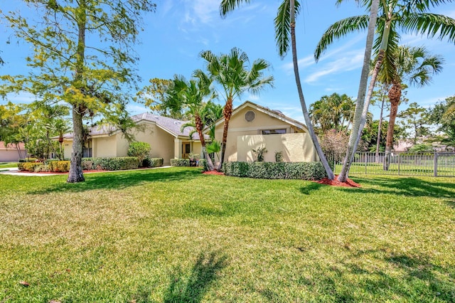 15385 Cedar Bluff Pl, Wellington, FL 33414 - view of side of property with stucco siding