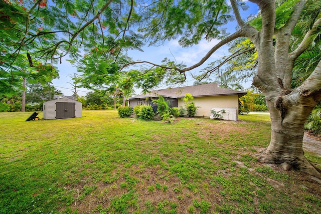 7201 N Blvd, Fort Pierce, FL 34951 - view of green lawn