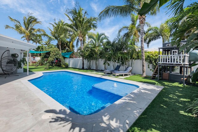 769 Berkeley St, Boca Raton, FL 33487 - view of swimming pool featuring a patio area