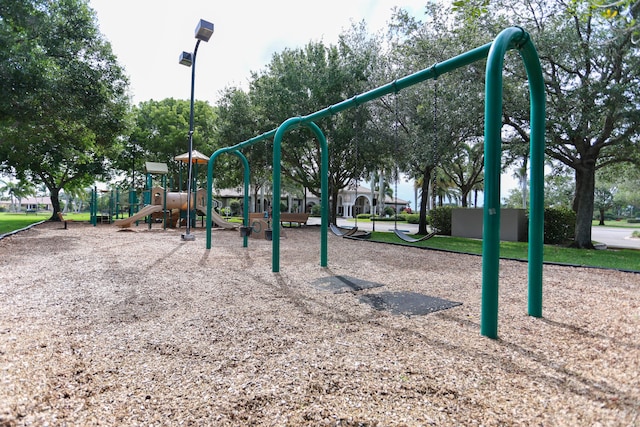 4245 Bluff Harbor Way, Wellington, FL 33449 - view of community jungle gym