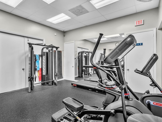 18458 Via Di Sorrento, Boca Raton, FL 33496 - workout area with a paneled ceiling