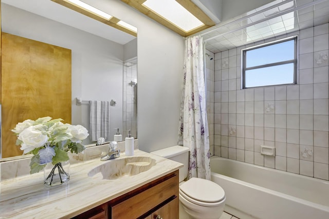 102 SE Crosspoint Dr, Port Saint Lucie, FL 34983 - full bath with vanity, toilet, and shower / tub combo