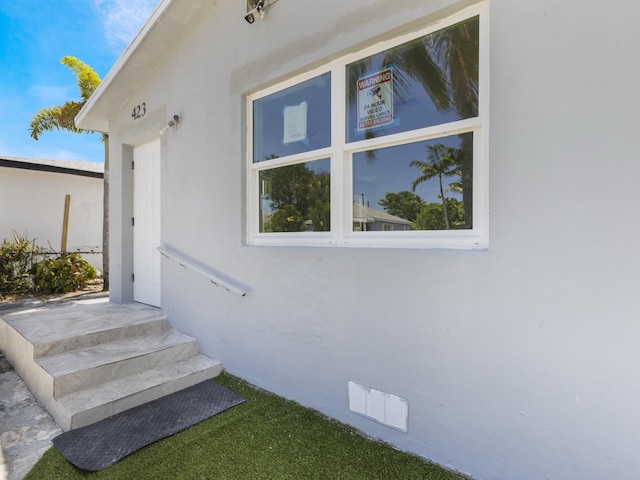 423 N F St, Lake Worth Beach, FL 33460 - view of staircase
