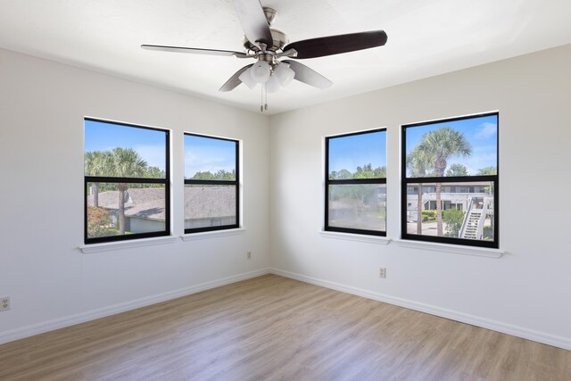 633 Centre Ct SW Unit 202, Vero Beach, FL 32962