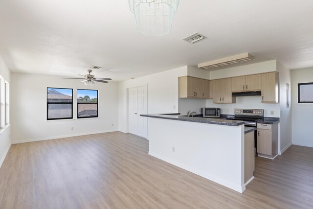 633 Centre Ct SW Unit 202, Vero Beach, FL 32962