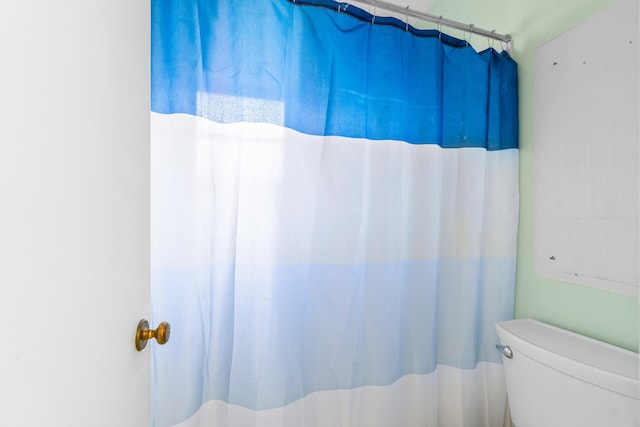 4657 Greentree Pl Unit A, Boynton Beach, FL 33436 - bathroom featuring toilet and curtained shower