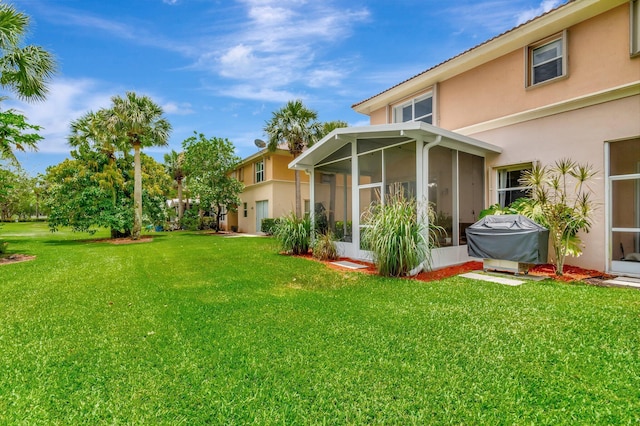212 River Bluff Ln, Royal Palm Beach, FL 33411 - view of green lawn featuring a sunroom