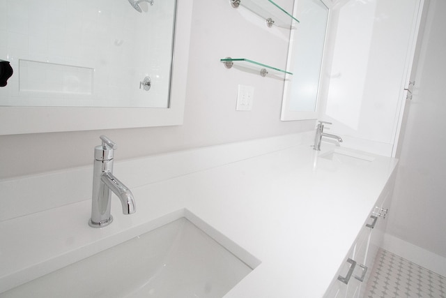 214 SW 3rd St, Boca Raton, FL 33432 - full bath featuring vanity