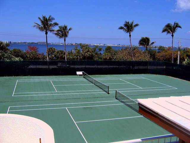 5080 N Ocean Dr Unit 10C, Singer Island, FL 33404 - view of tennis court with community basketball court