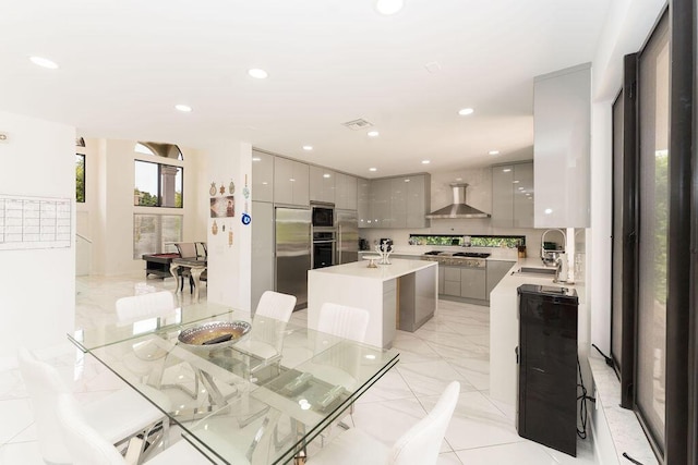 9475 Equus Cir, Boynton Beach, FL 33472 - dining room with recessed lighting and beverage cooler