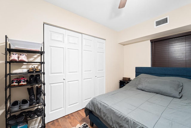 1214 Peak Rd, Lantana, FL 33462 - bedroom featuring wood finished floors, a closet, and ceiling fan