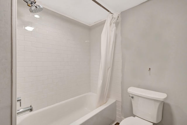3118 Florida Blvd Unit 204-B, Delray Beach, FL 33483 - full bath with shower / bath combo with shower curtain and toilet