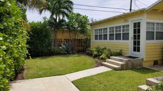1512 Florida Ave Unit 1/2, West Palm Beach, FL 33401 - view of yard