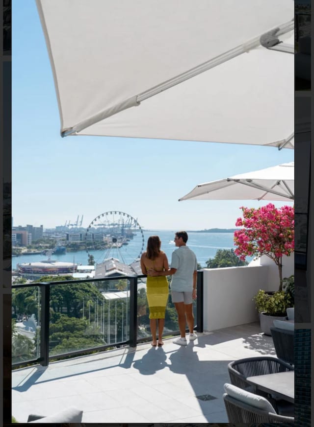 398 NE 5th St Unit 2503, Miami, FL 33132 - view of patio featuring a water view and a balcony