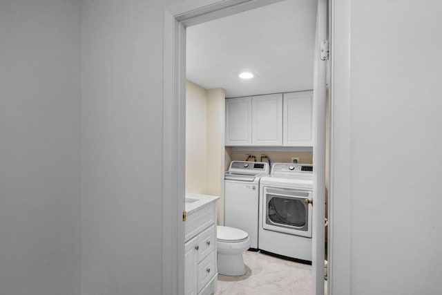 5642 SE Riverboat Dr Unit A5-120, Stuart, FL 34997 - laundry room featuring washer and clothes dryer