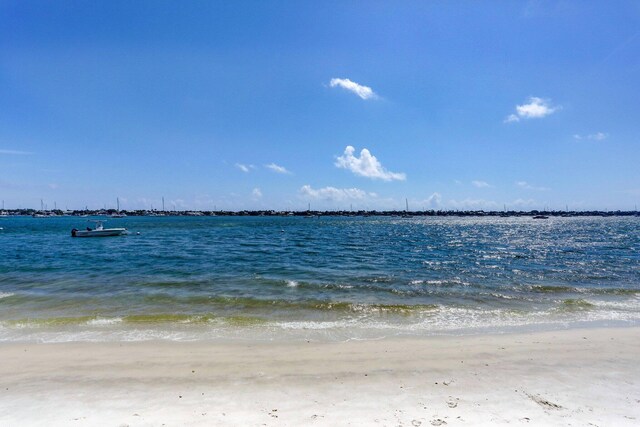 5600 N Flagler Dr Unit 605, West Palm Beach, FL 33407 - water view with nearby beach