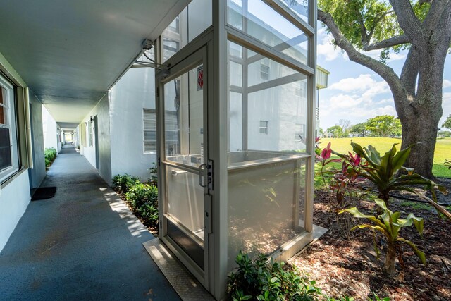 938 Normandy T 938, Delray Beach, FL 33484 - view of hallway