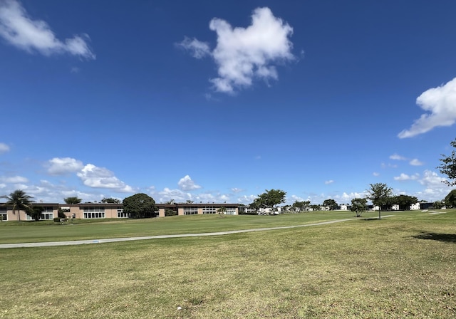 938 Normandy T 938, Delray Beach, FL 33484 - surrounding community with a yard