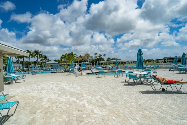 938 Normandy T 938, Delray Beach, FL 33484 - view of pool