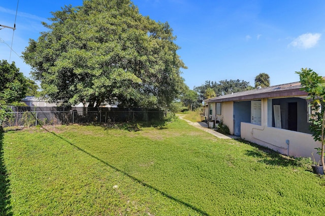 4701 N Andrews Ave, Oakland Park, FL 33309 - view of yard