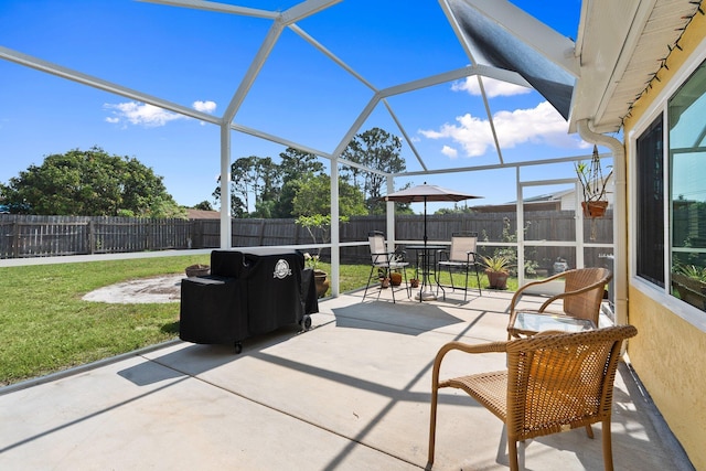 333 SE Dalva Ave, Port Saint Lucie, FL 34984 - view of patio featuring a lanai