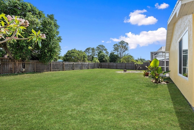 333 SE Dalva Ave, Port Saint Lucie, FL 34984 - view of yard