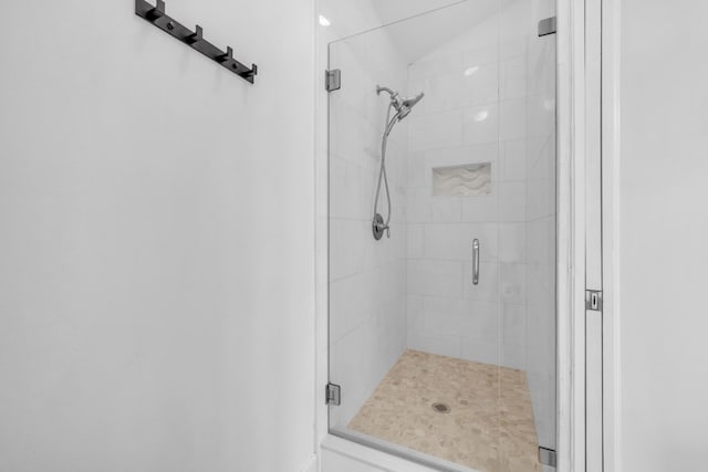 10125 N Military Trl, Palm Beach Gardens, FL 33410 - full bath featuring a stall shower and lofted ceiling