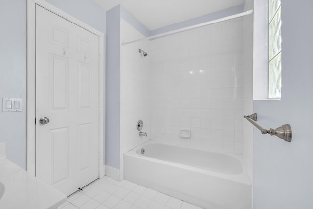 10125 N Military Trl, Palm Beach Gardens, FL 33410 - bathroom with tile patterned floors, shower / washtub combination, and baseboards