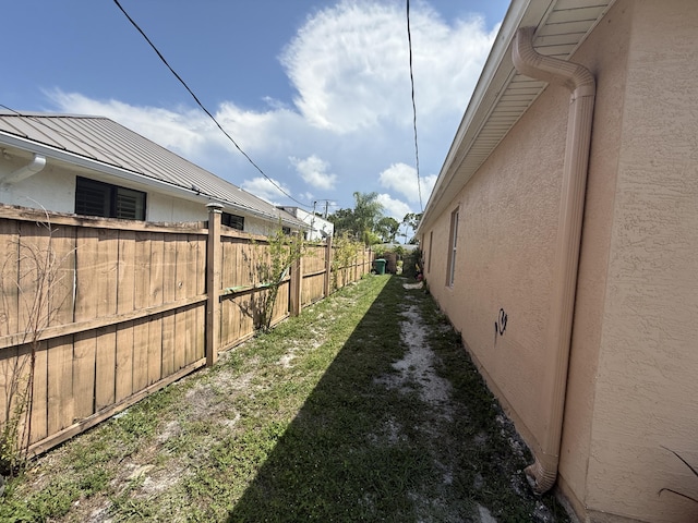 416 SE Calmoso Dr, Port Saint Lucie, FL 34983 - view of yard