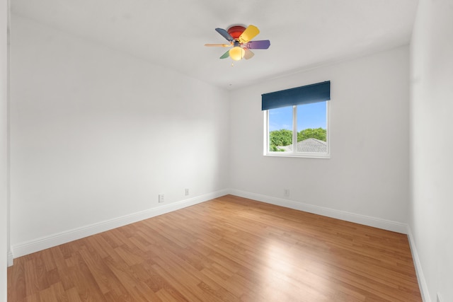 4474 Foxtail Ln, Weston, FL 33331 - empty room with light wood-style floors, baseboards, and ceiling fan
