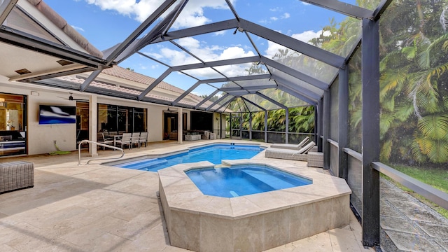 7245 Montrico Dr, Boca Raton, FL 33433 - view of pool featuring ceiling fan, a patio, outdoor lounge area, glass enclosure, and a pool with connected hot tub