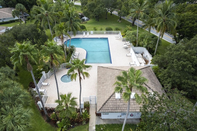 6503 Geminata Oak Ct, Palm Beach Gardens, FL 33410 - view from above of property with a pool and a tree filled landscape