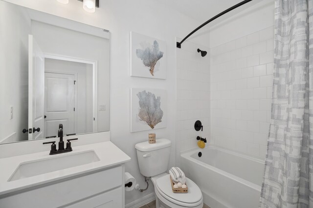 201 Ocarina St SW Unit 78, Palm Bay, FL 32908 - bathroom featuring toilet, shower / bath combo with shower curtain, and vanity
