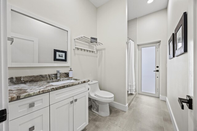 7802 Martin Ave, West Palm Beach, FL 33405 - bedroom featuring baseboards and recessed lighting