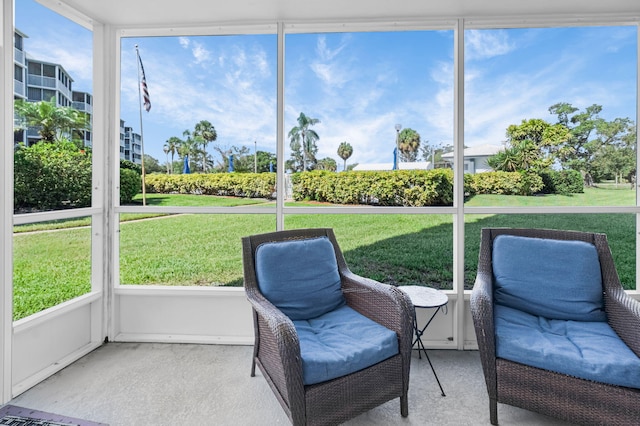 6699 NW 2nd Ave Unit 109, Boca Raton, FL 33487 - view of sunroom / solarium