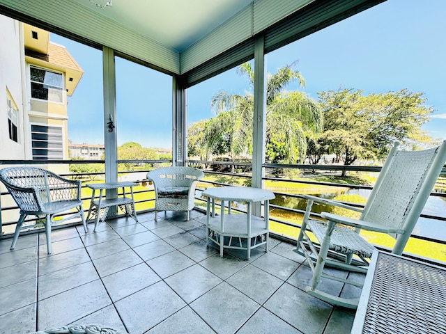 3400 NW 48th Ave Unit 512, Lauderdale Lakes, FL 33319 - view of sunroom / solarium
