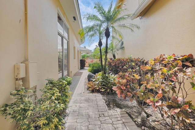 7729 Travlers Tree Dr, Boca Raton, FL 33433 - view of patio / terrace