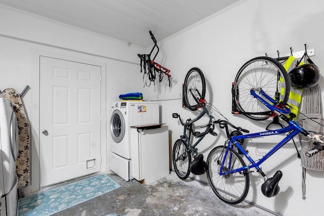 164 Bryn Mawr Dr, Lake Worth Beach, FL 33460 - garage with washer and dryer