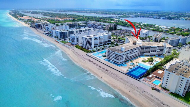 3546 S Ocean Blvd Unit 203, South Palm Beach, FL 33480 - view of urban area featuring expansive beach and a pool area