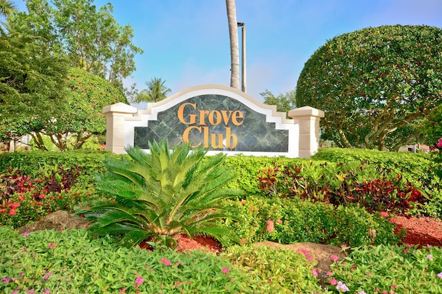 7886 Laina Ln Unit 2, Boynton Beach, FL 33437 - view of community sign