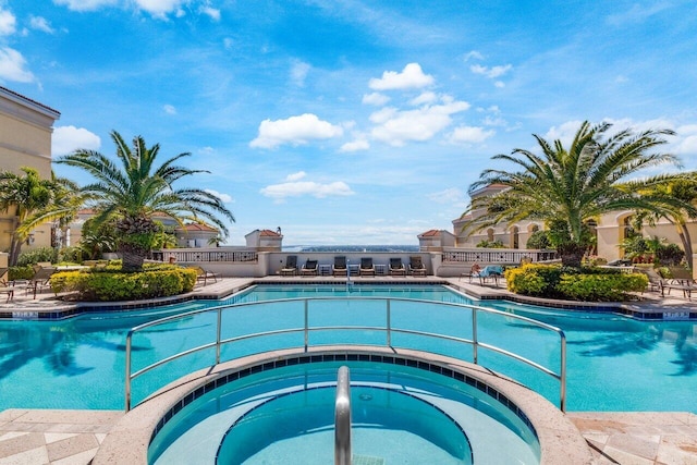 701 S Olive Ave Unit 923, West Palm Beach, FL 33401 - view of community pool