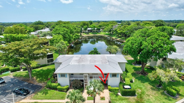 12 Westgate Ln Unit C, Boynton Beach, FL 33436 - view of subject property with a large body of water