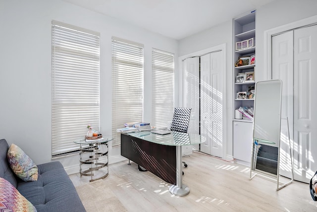 125 Pembroke Dr, Palm Beach Gardens, FL 33418 - office space featuring light wood finished floors