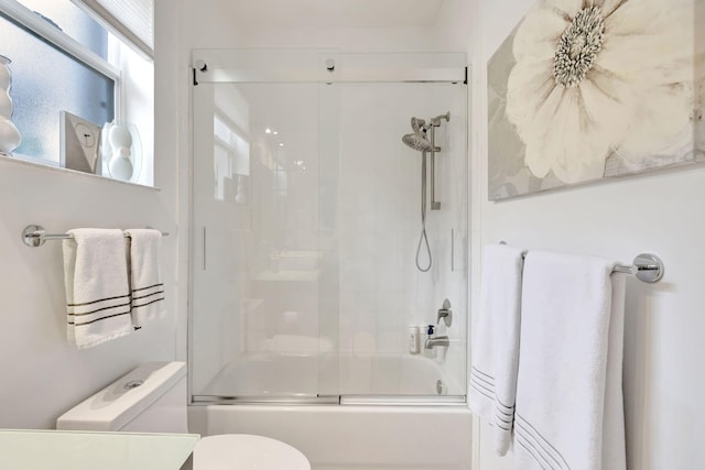 7181 Veneto Dr, Boynton Beach, FL 33437 - full bath featuring enclosed tub / shower combo and toilet