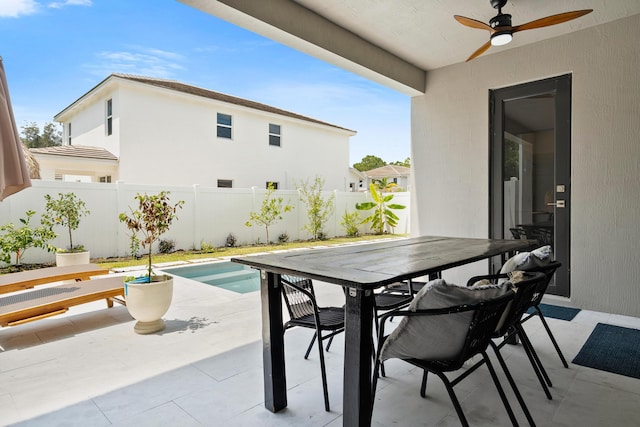 7102 Rockwood Rd, Jupiter, FL 33458 - view of patio featuring a ceiling fan and outdoor dining area