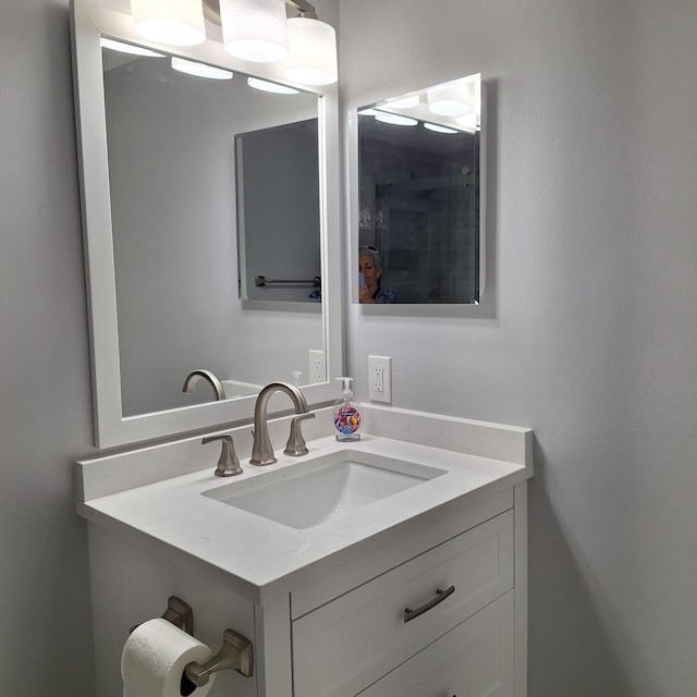 10231 N Circle Lake Dr Unit 101, Boynton Beach, FL 33437 - bathroom with vanity