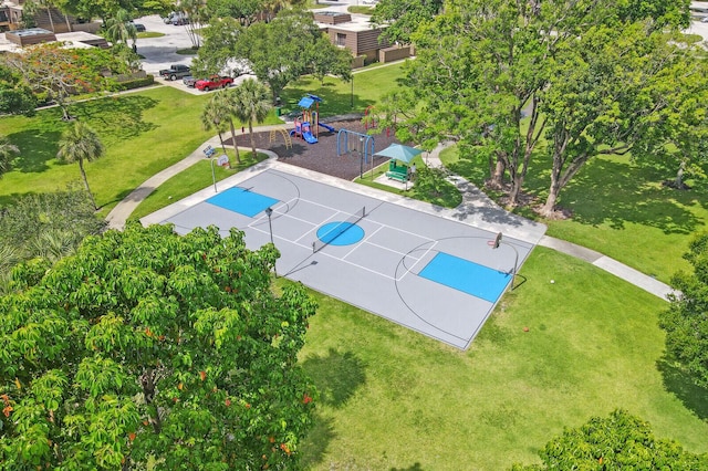 202 2nd Ct, Palm Beach Gardens, FL 33410 - bird's eye view of a pool